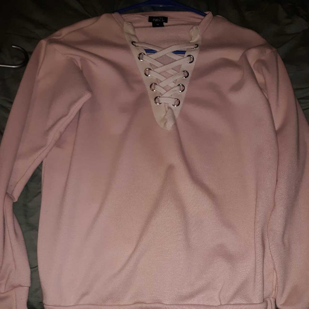 Womens Petite Small long sleeve rue 21 sweatshirt